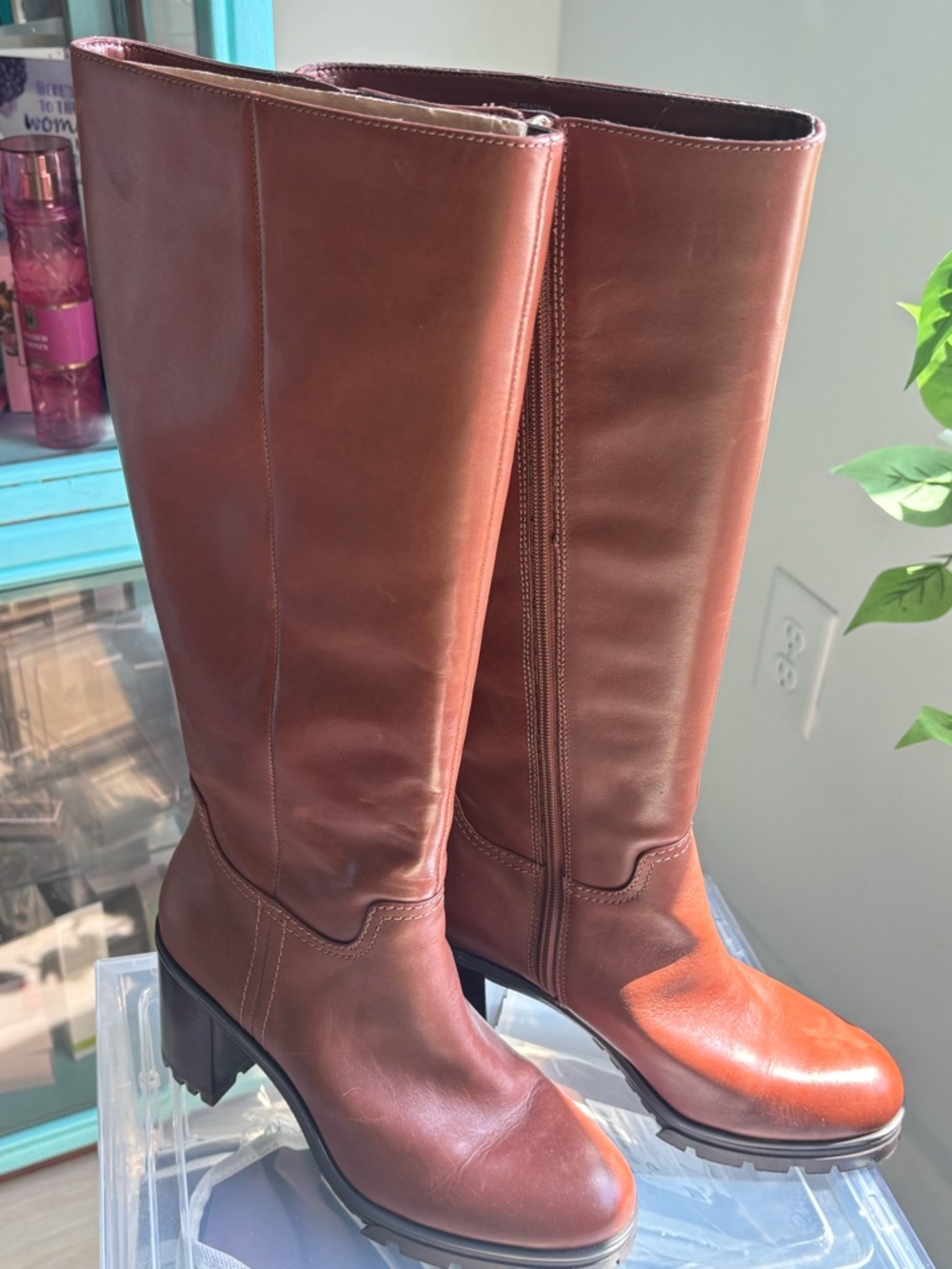 Vince Camuto ~ Classic Cognac Knee High Boots ~ Size 7.5M
